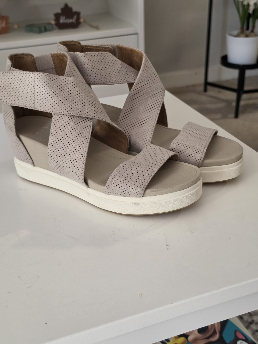 Dr. Scholl's Taupe Crisscross Perforated Wedge Sandals